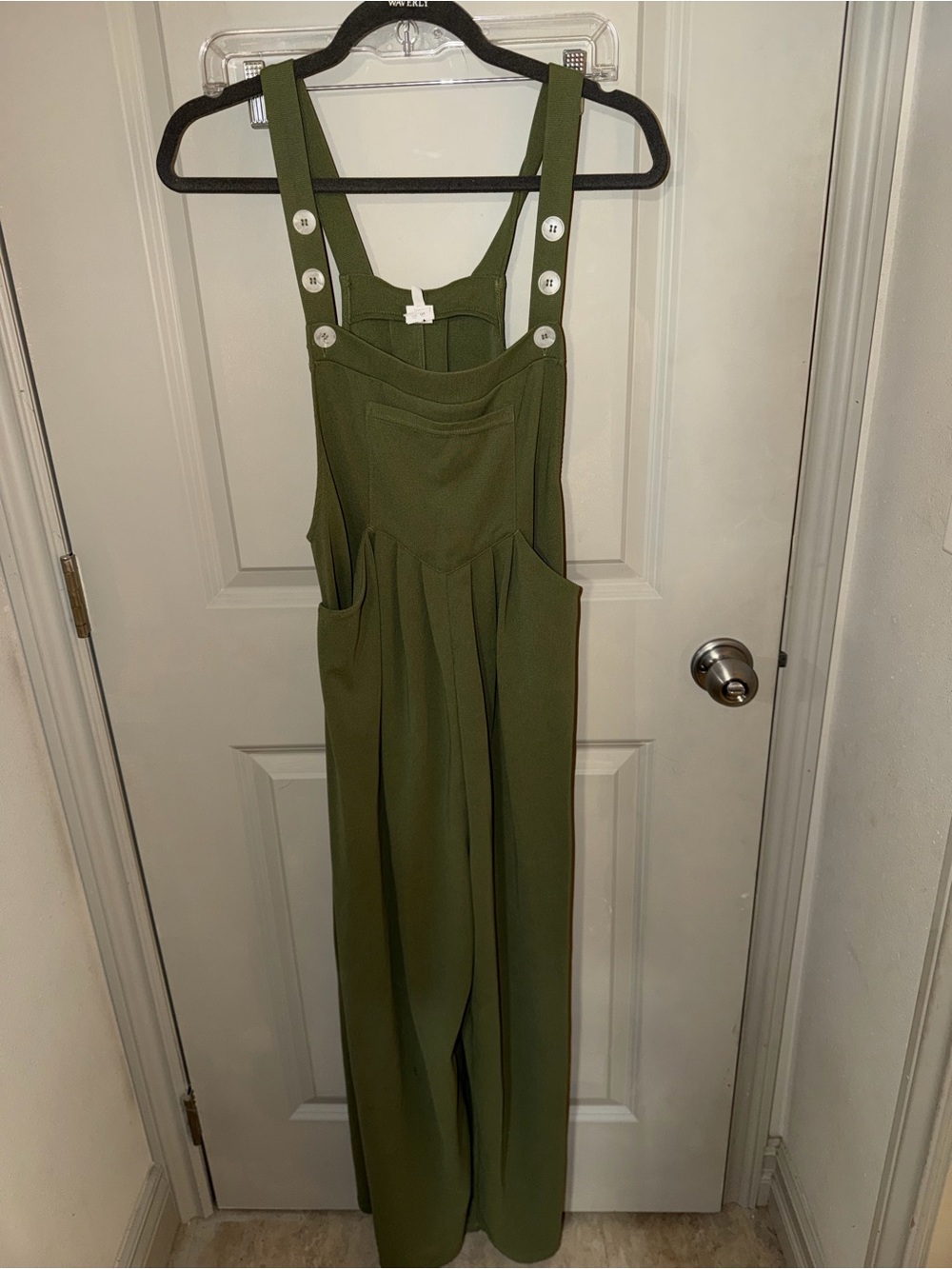 HALARA Olive Green Wide-Leg Button-Strap Overalls